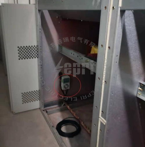 河南某變電站推進智能化運維 開關(guān)柜除濕設(shè)備升級與智能清潔機械應(yīng)用