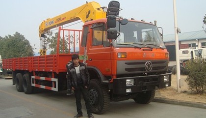 樂(lè)東黎族自治縣東風(fēng)后雙橋隨車(chē)吊采購(gòu)指南與湖北五環(huán)專(zhuān)汽特種設(shè)備高清圖解析